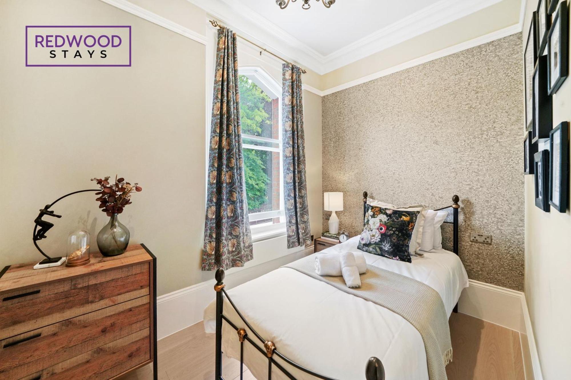 Top Quality 2 Bed 1 Bath Apartments For Contractors By Redwood Stays ريدينج المظهر الخارجي الصورة